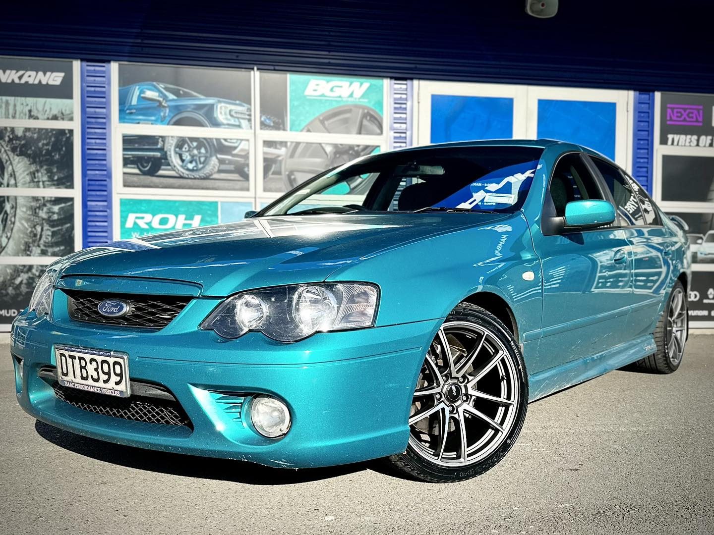 18X8.5 ADVANTI RACING DST SERIES RECON 5X114.3 35P 73.1 - GUNMETAL MACHINED FACE