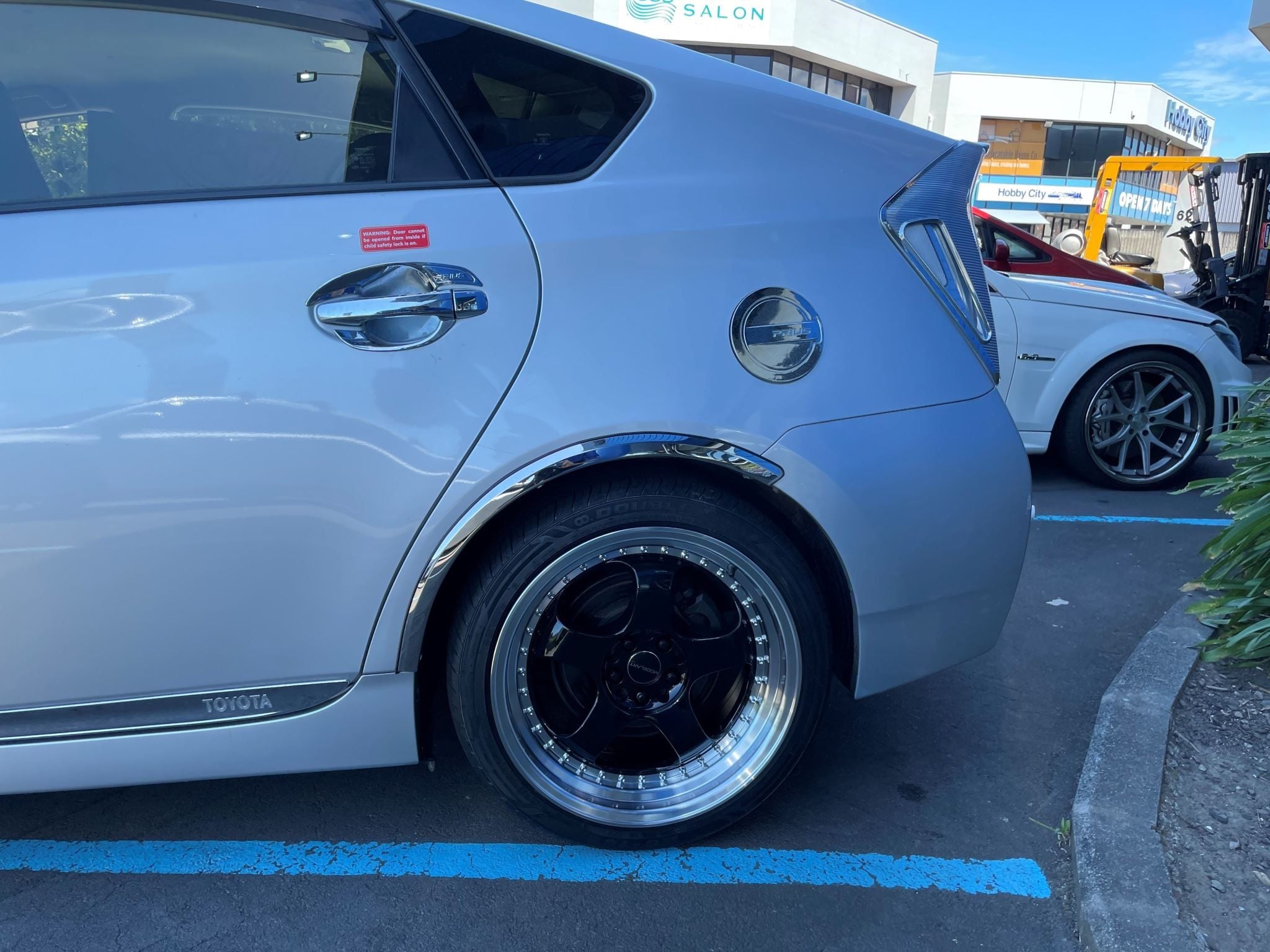 18X8.5 MTG S.L.D 5X114.3 5X100 30P 73.1 GLOSS BLACK POLISHED DOUBLE STEP LIP SET