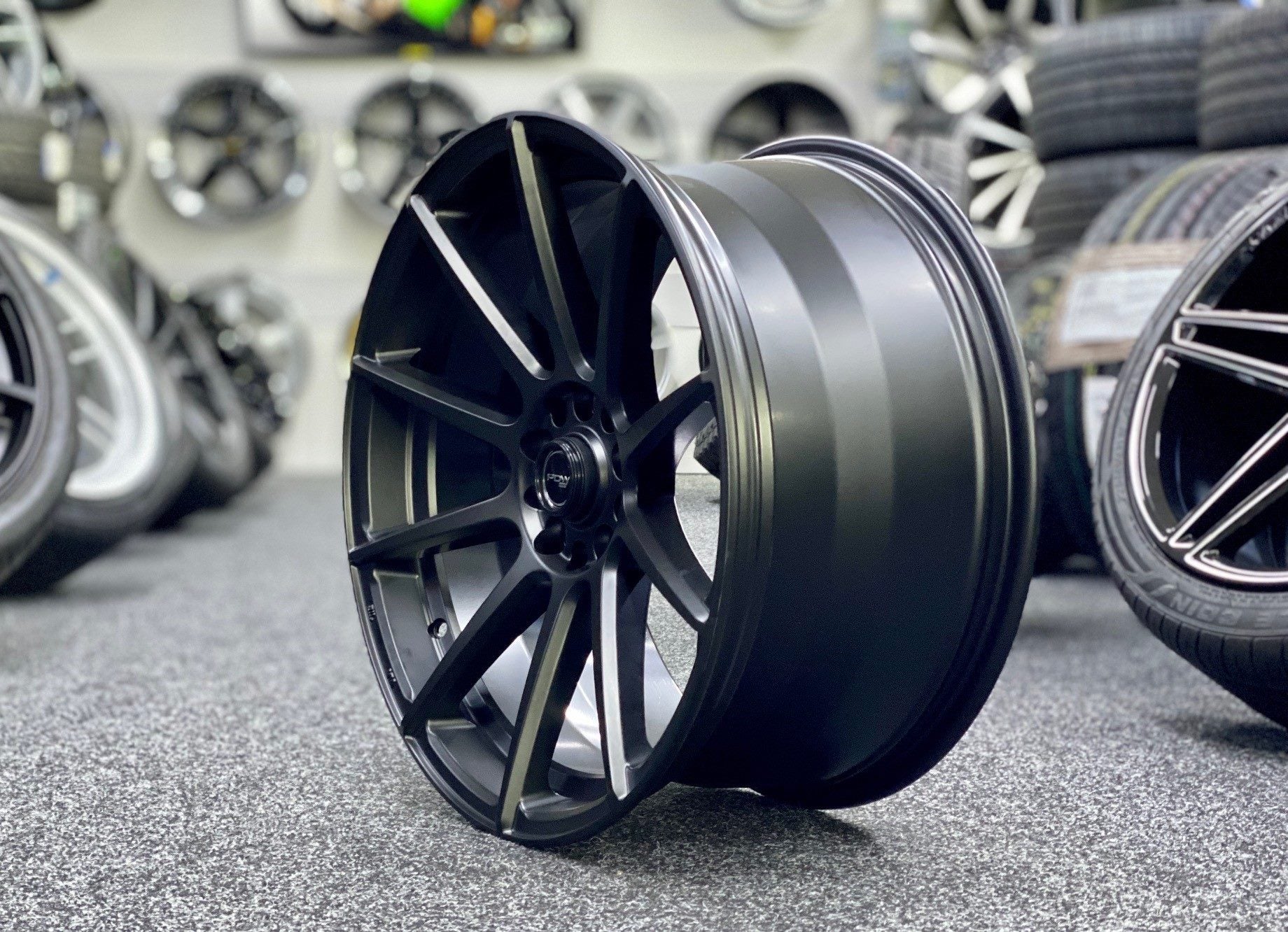 STAGGERED 19" MAGNUM 19X8.5 35P 19X8.5 38P 5X112 - SATIN BLACK - SET OF 4