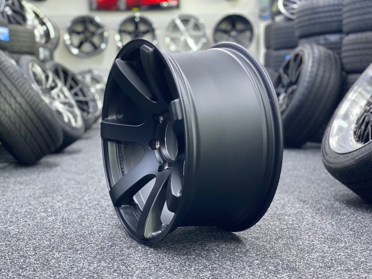 18x9 Lenso RTC 20p 6x139.7 Satin Black- Deep Concave