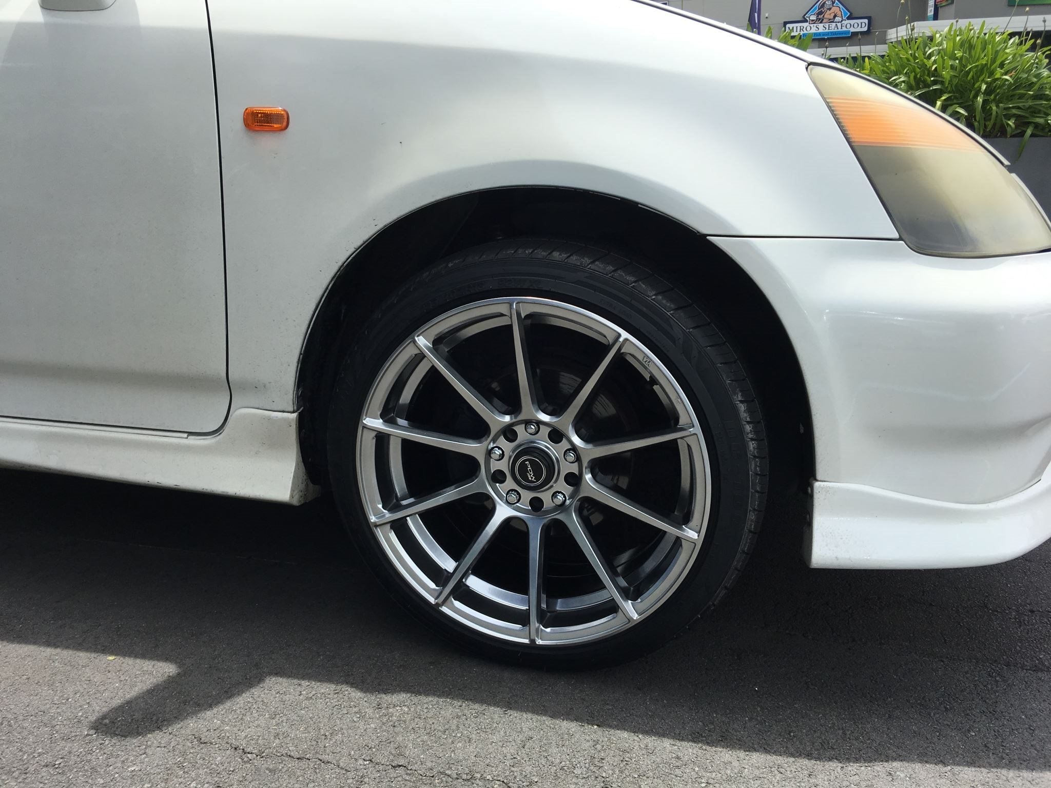 18x9 PDW Magnum 38p 73.1 5x112 5x114.3 73.1CB - Hyper Black