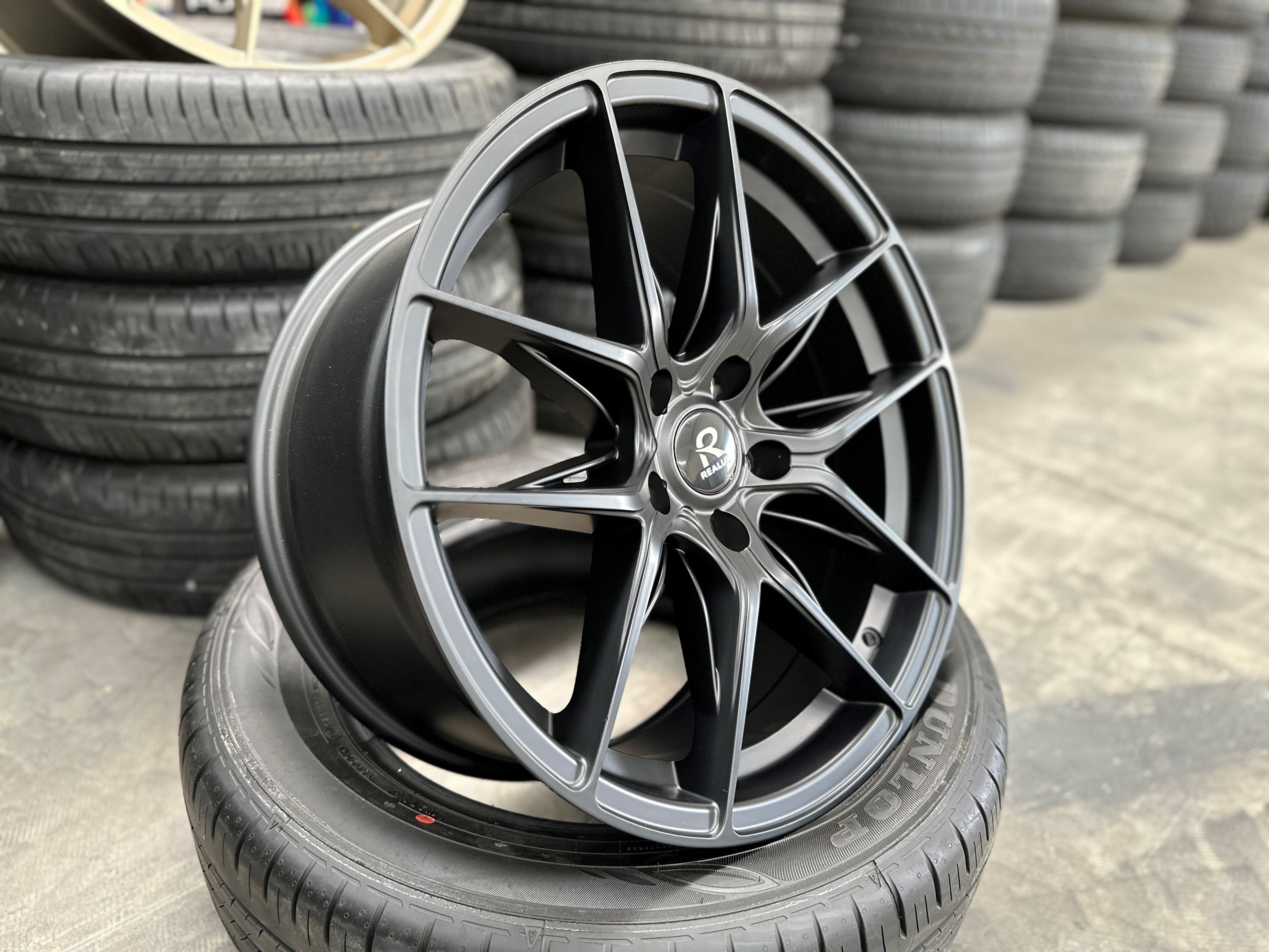 18x8.5 MTG Exhale 35p 73.1 5x114.3 73.1CB - Matte Black