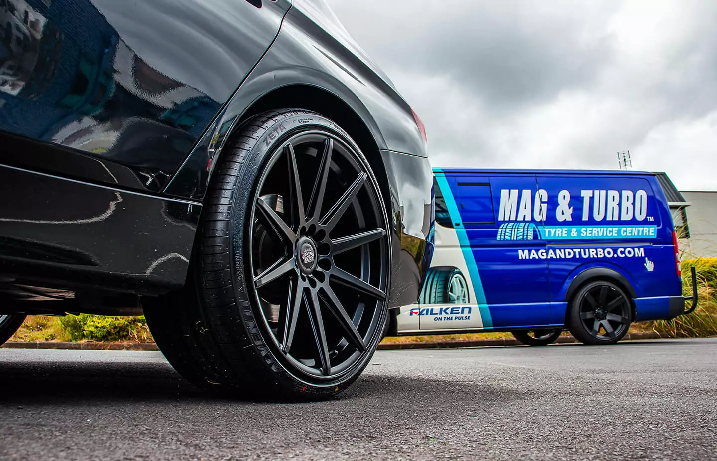 18x9 MTG Jhampion 38p 73.1 5x100 5x114.3 73.1CB - Satin Black